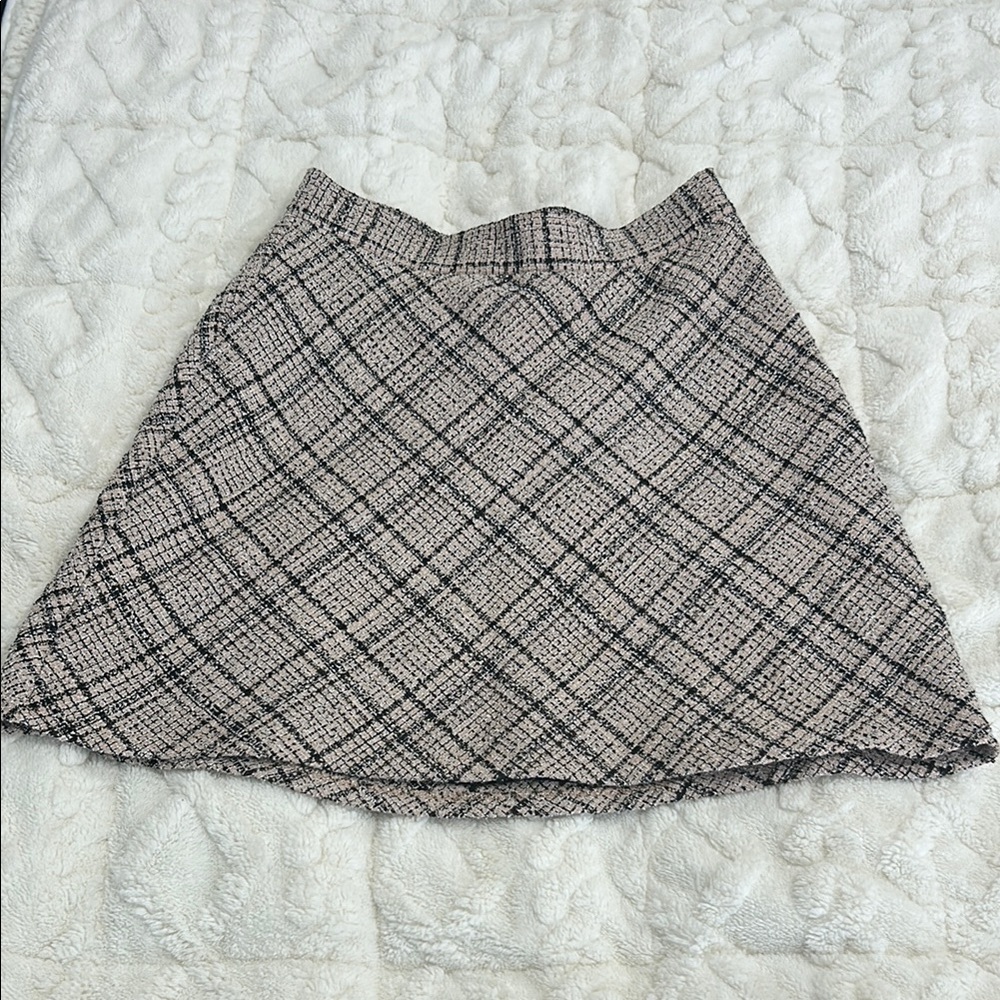 Chic Plaid Skirt